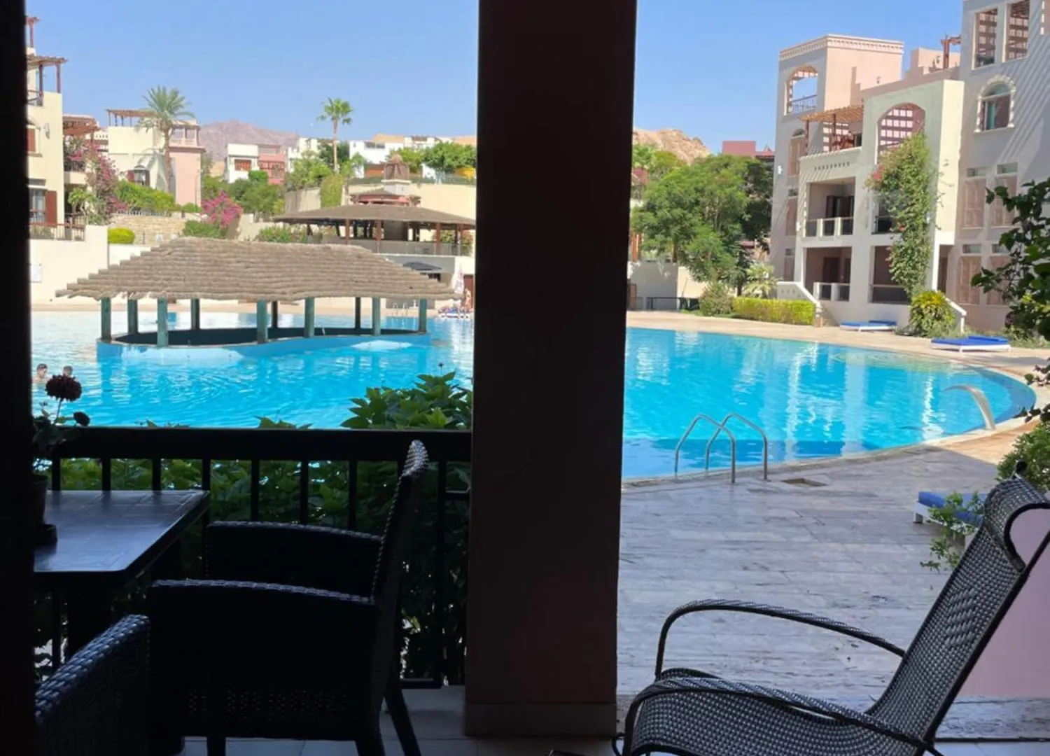 kontakty Talabay Two Bedroom Umniah Pool